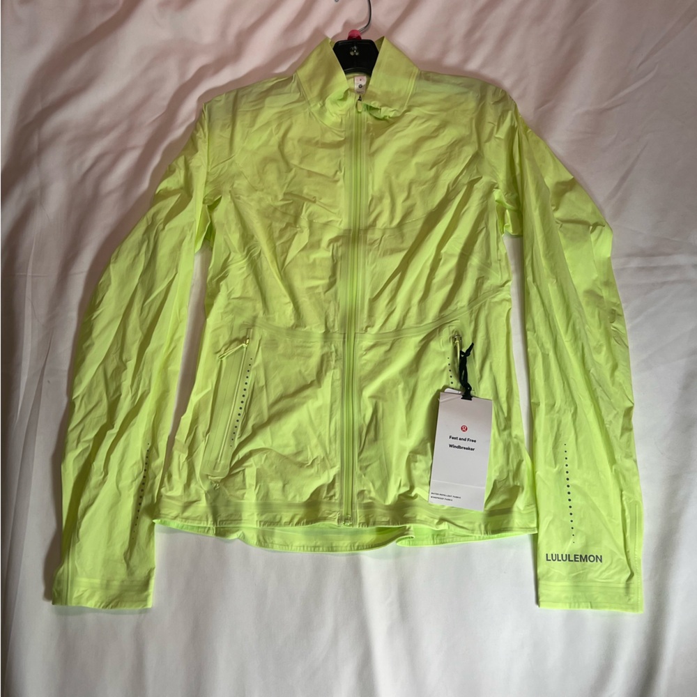 Lululemon Fast and Free Windbreaker
Faded Zap Size 8